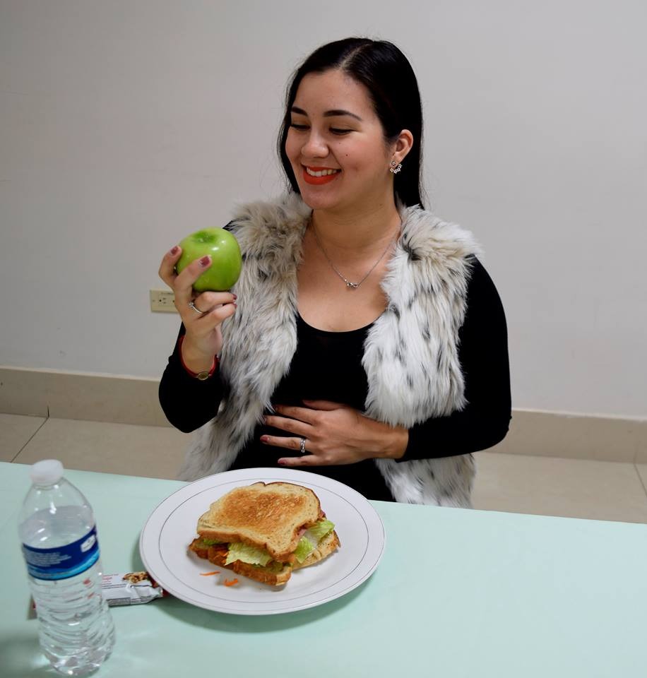 CONMEMORAN EL DÍA DEL NUTRIÓLOGO ￼