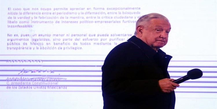 PIDE AMLO AL INAI EXHIBIR DATOS PERSONALES