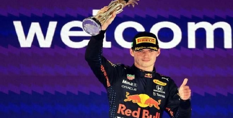  RENUEVA VERSTAPPEN CON RED BULL HASTA 2028 