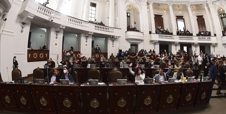 SUMAN MÁS LEGISLADORES POR LA REVOCACIÓN DE MANDATO