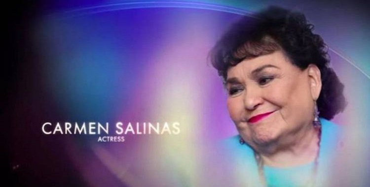 CARMEN SALINAS RECIBIÓ HOMENAJE EN LOS OSCAR 2022