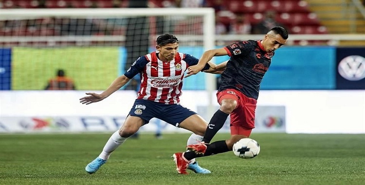 REMONTA CHIVAS A XOLOS Y REPUNTA EN LA TABLA