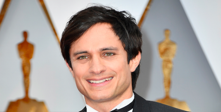 GAEL GARCÍA MOLESTO CON SEMARNAT