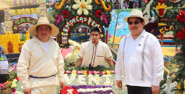 “LA FLOR MÁS BELLA DEL EJIDO”