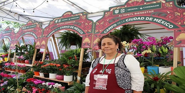 FLORES DE XOCHIMILCO LLENAN DE COLOR LA FIO 2022