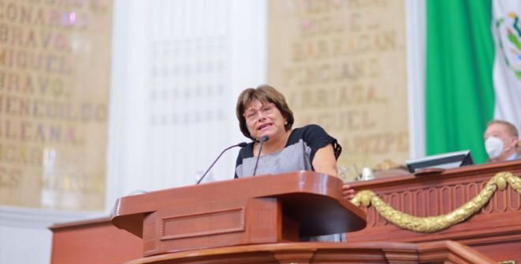 CONFUNDE ÁVILA A ROSARIO IBARRA CON ROSARIO ROBLES