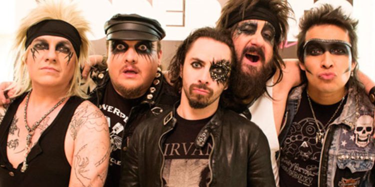 ASALTAN AL GRUPO MODERATTO Y ROBAN TODOS SU EQUIPO MUSICAL EN PUEBLA