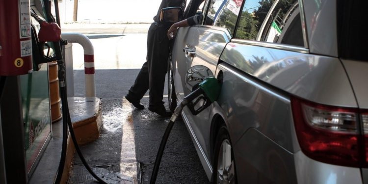 AUTOMOVILISTAS NO PAGARÁN IEPS POR GASOLINAS