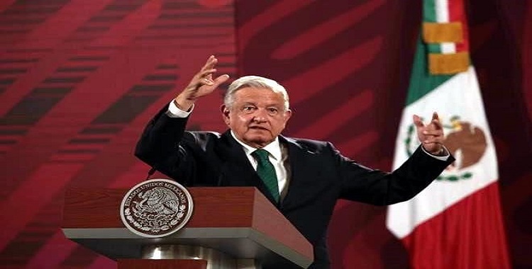 ADVIERTE AMLO CAMPAÑA DE PETROLEROS CONTRA PEMEX