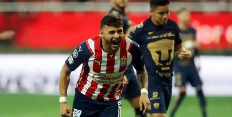 CHIVAS ES FAVORITO ANTE PUMAS