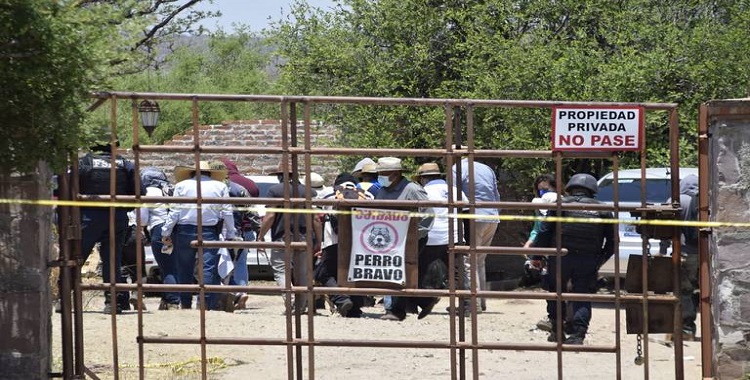 ENCUENTRAN 18 CUERPOS EN FOSA CLANDESTINA EN LEÓN