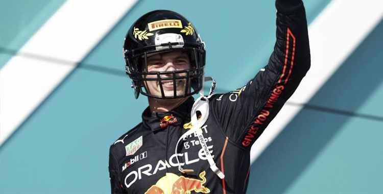 VERSTAPPEN GANA GP DE MIAMI