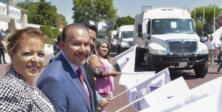 REALIZA PEDRO RODRÍGUEZ SEGUNDA ENTREGA DE PARQUE VEHICULAR