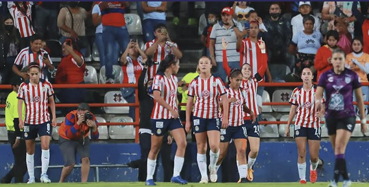 CHIVAS FEMENIL GANA 2 A 4 A PACHUCA