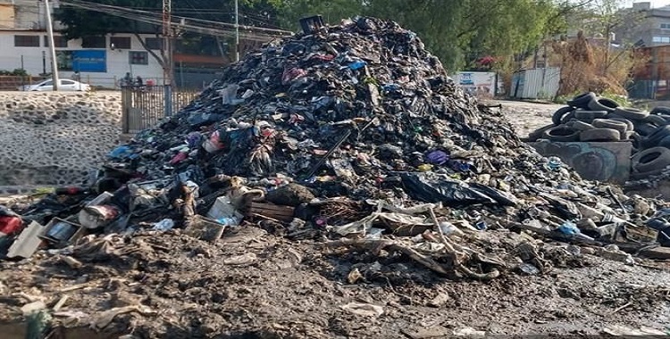 RECOGEN TANTA BASURA QUE LLENARÍAN EL AZTECA