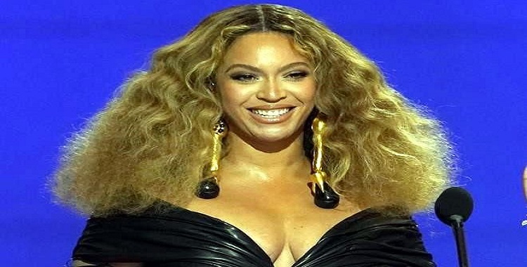 BEYONCÉ VUELVE CON NUEVO ÁLBUM EN JULIO