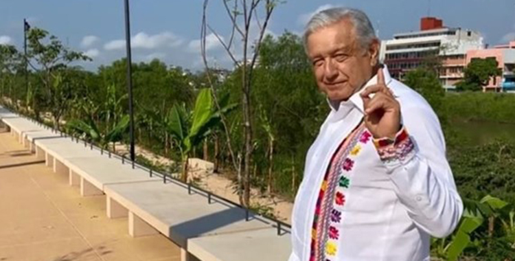 PRESUME AMLO OBRA EN PLENA JORNADA ELECTORAL