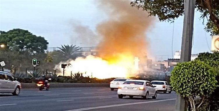 CIERRAN LA MITAD DE LÍNEA 2 DEL METRO POR CORTOCIRCUITO