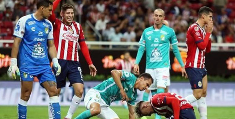 CHIVAS EMPATA CON LEÓN