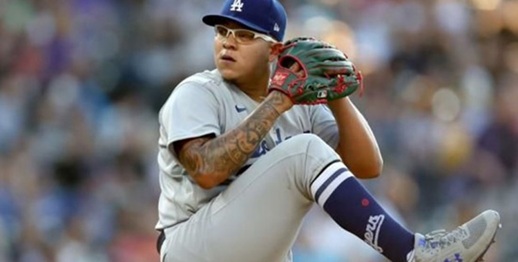 CONSIGUE JULIO URÍAS DÉCIMO TRIUNFO CON DODGERS