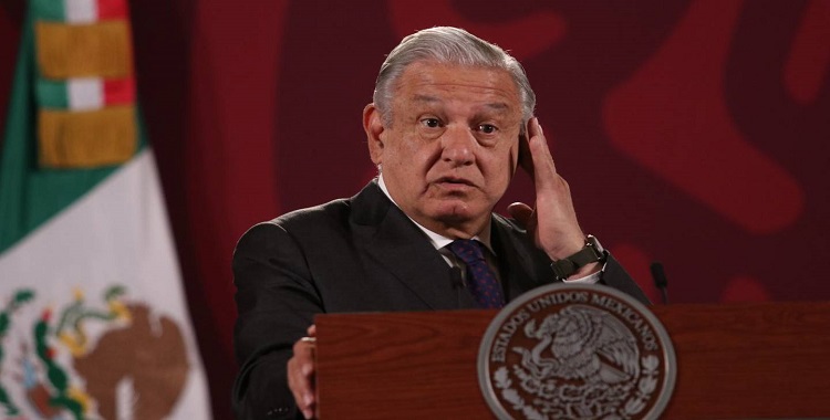 AICM NECESITA RENOVARSE, AMLO