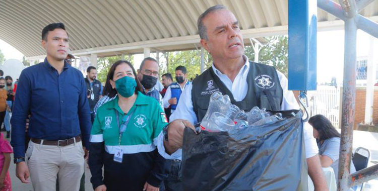 EL RECICLAJE APOYA LA ECONOMÍA FAMILIAR