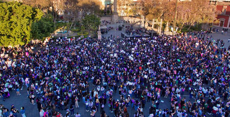 POLÉMICA POR PLAN PARA REGULAR MANIFESTACIONES