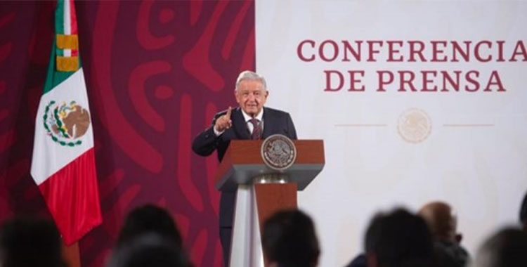 AMLO CRITICA AL PAN