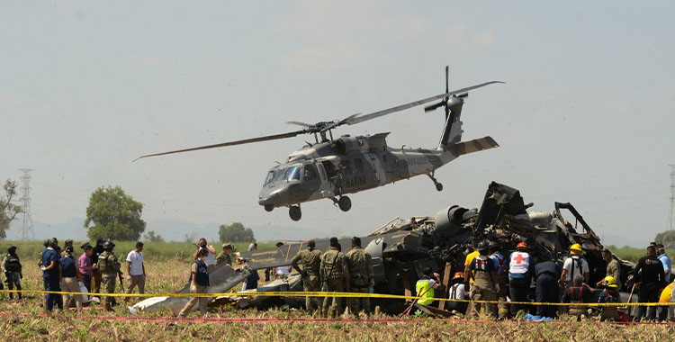 FALTA DE COMBUSTIBLE CAUSÓ CAÍDA DE HELICÓPTERO DE LA SEMAR: FGR