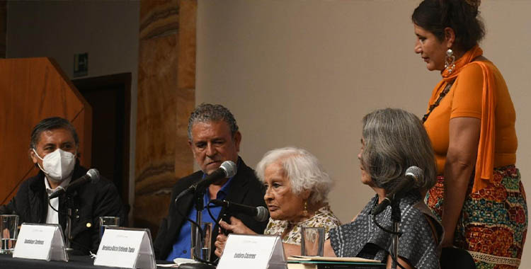 90 AÑOS DE LA POETA GUADALUPE CÁRDENAS