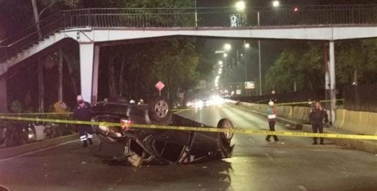 VOLCADURA DEJA UN MUERTO Y DOS HERIDOS EN RÍO CHURUBUSCO