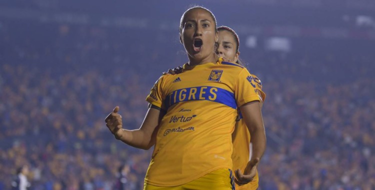 TIGRES LE GANA A RAYADAS DE MONTERREY