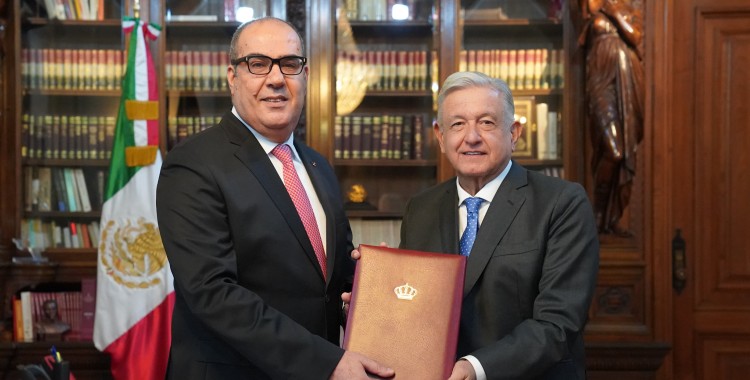 AMLO RECIBE CARTAS CREDENCIALES DE NUEVOS EMBAJADORES