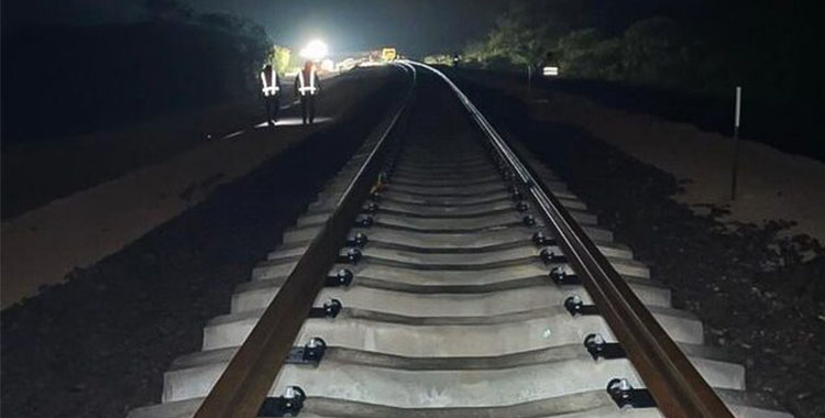 AMLO RESALTA INSTALACIÓN DE RIELES DE TREN MAYA