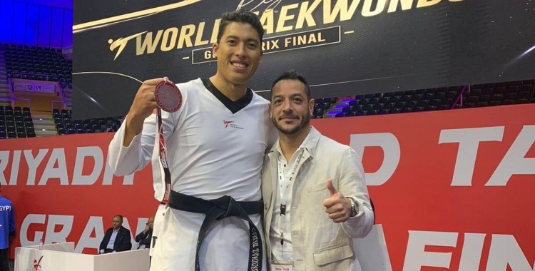 PLATA PARA CARLOS SANSORES EN GRAND PRIX FINAL DE TAEKWONDO