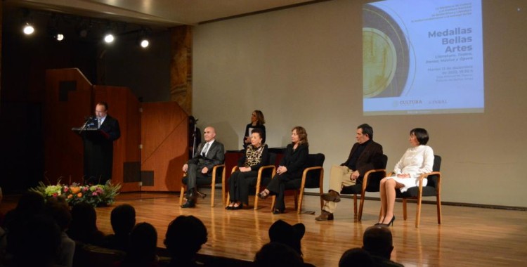 LA MEDALA A LAS BELLAS ARTES RECONOCE LA EXCELNCIA EN EL ARTE