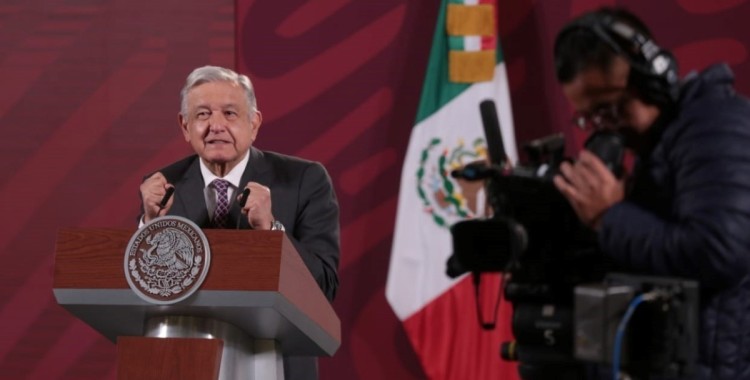 AMLO YA FIRMÓ DECRETO PARA AMPLIAR VACACIONES DIGNAS