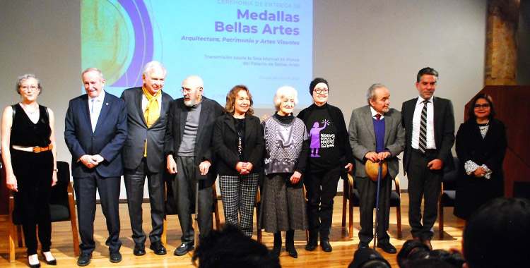 ENTREGA DE MEDALLA BELLAS ARTES EN ARTES VISUALES, PATRIMONIO Y ARQUITECTURA