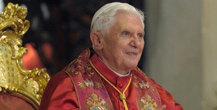 FALLECIÓ BENEDICTO XVI