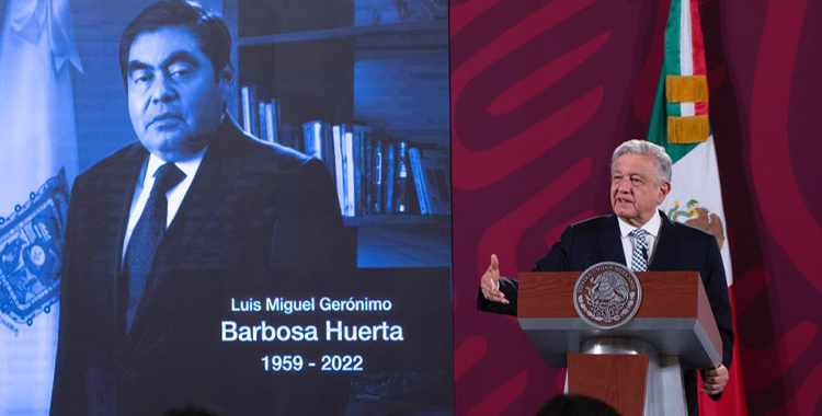 AMLO LAMENTA EL FALLECIMIENTO DE BARBOSA