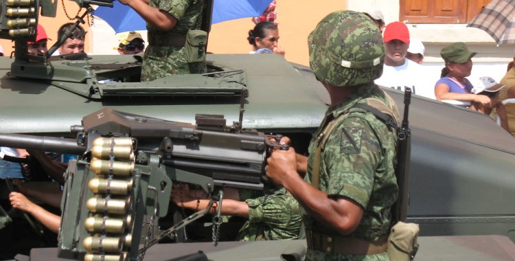 EJÉRCITO EQUIPARÁ A POLPOLICÍA MILITAR 2.8 MILLONES DE BOMBAS