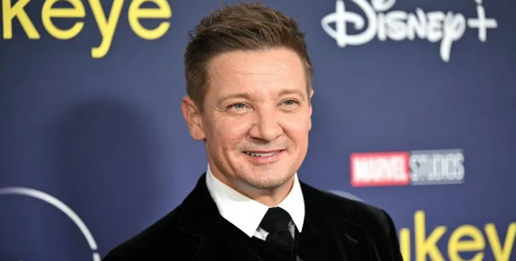 JEREMY RENNER HOSPITALIZADO EN ESTADO CRÍTICO