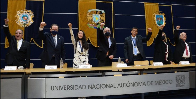 PREMIA LA UNAM LA EXCELENCIA ACADÉMICA DE SUS BACHILLERES