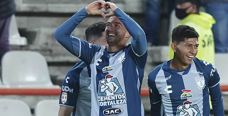 PACHUCA DEFIENDE SU CAMPEONATO GOLEANDO