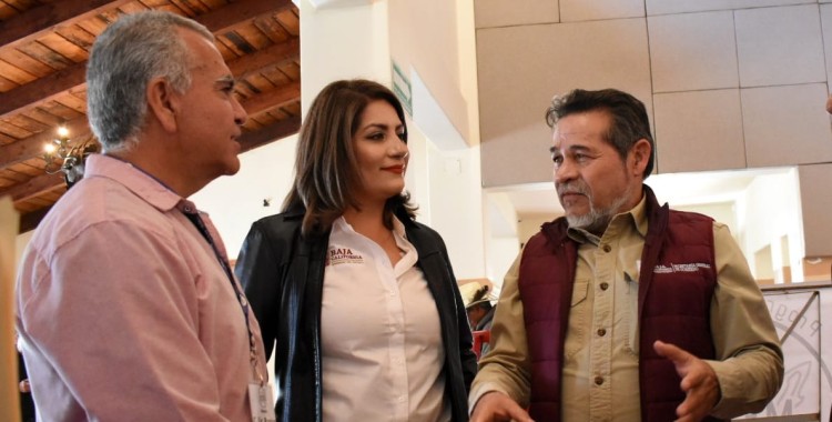 BRINDA ATENCIÓN A SOLICITUDES DE LA POBLACIÓN EN SAN QUINTÍN