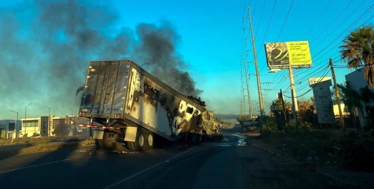 REPORTA SSP-SINALOA 18 NARCOBLOQUEOS ACTIVOS