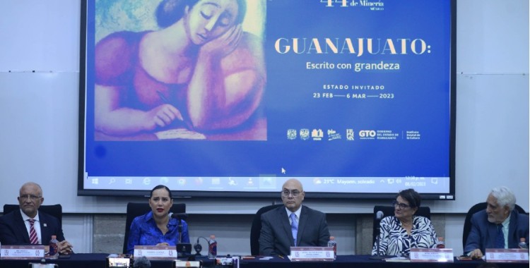 FERIA DEL LIBRO EN EL PALACIO DE MINERÍA