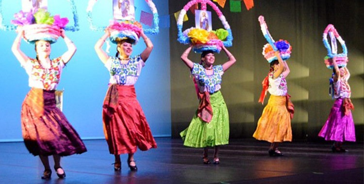 GRAN FIESTA DE DANZA FOLCLÓRICA