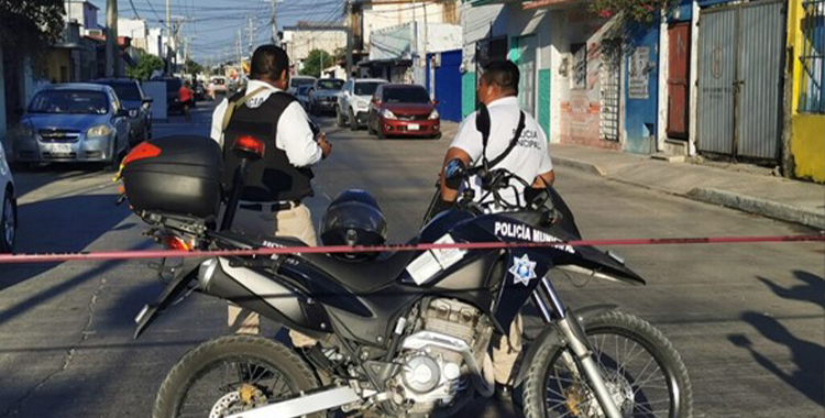 POLICÍA MUNICIPAL DETIENE A PRESUNTOS SICARIOS