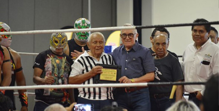 GRAN FUNCIÓN DE LUCHA LIBRE